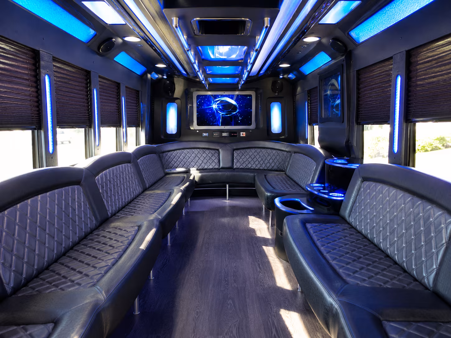 valdosta 28 passenger party bus inside