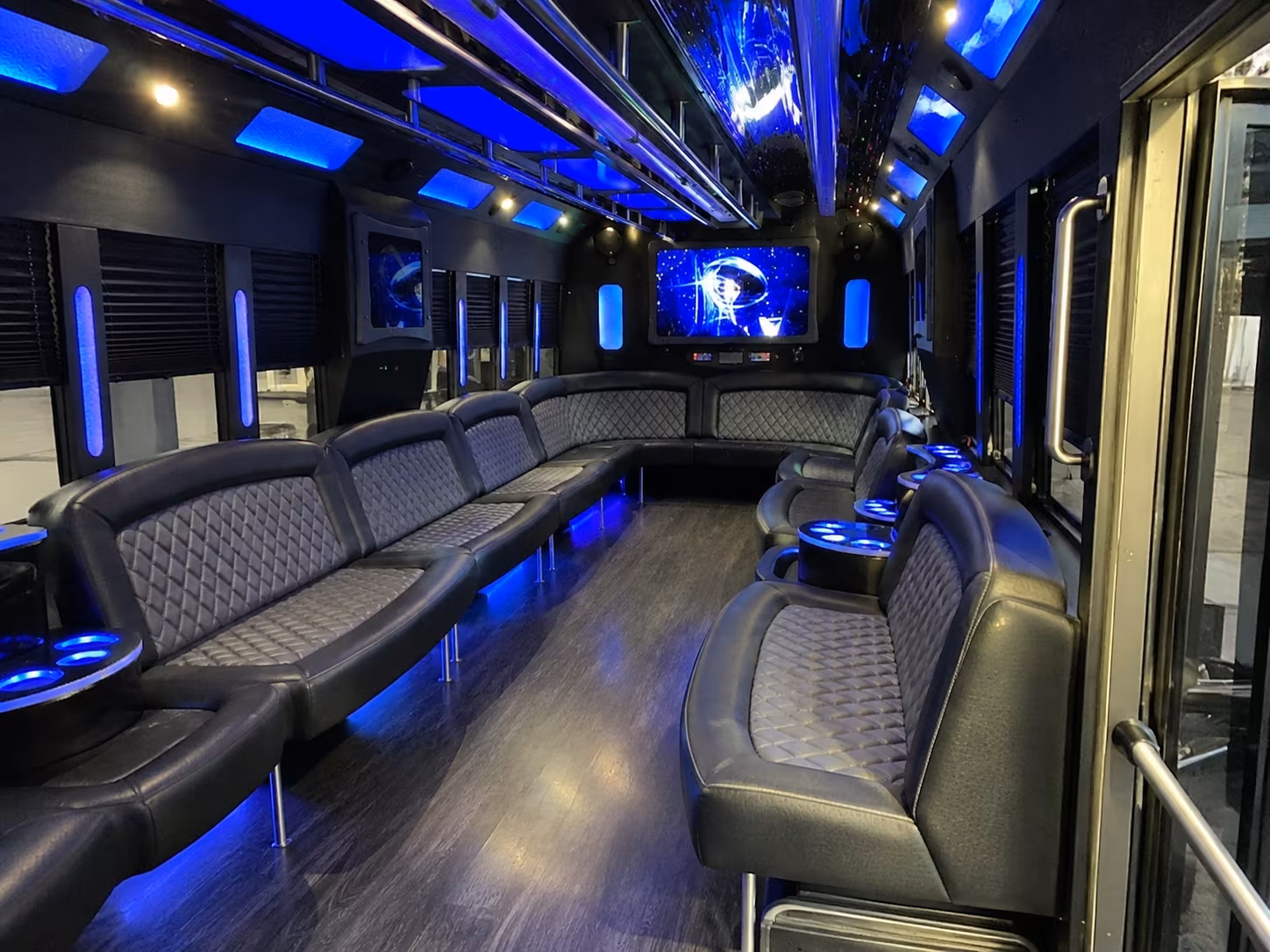 valdosta 28 passenger party bus interior